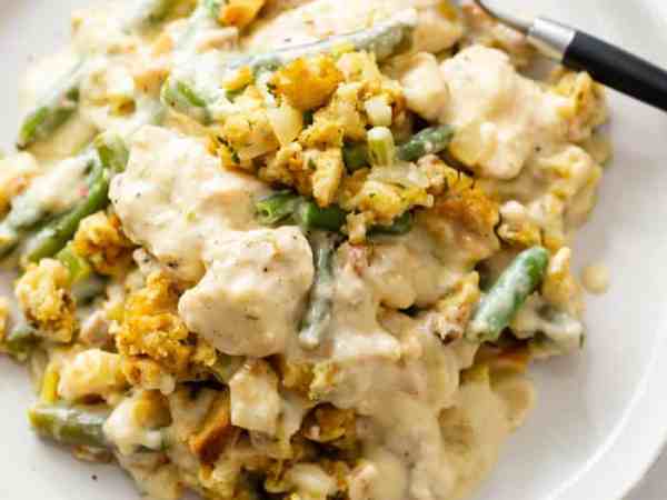 Slow Cooker Chicken Stuffing Green Bean&nbsp;Casserole